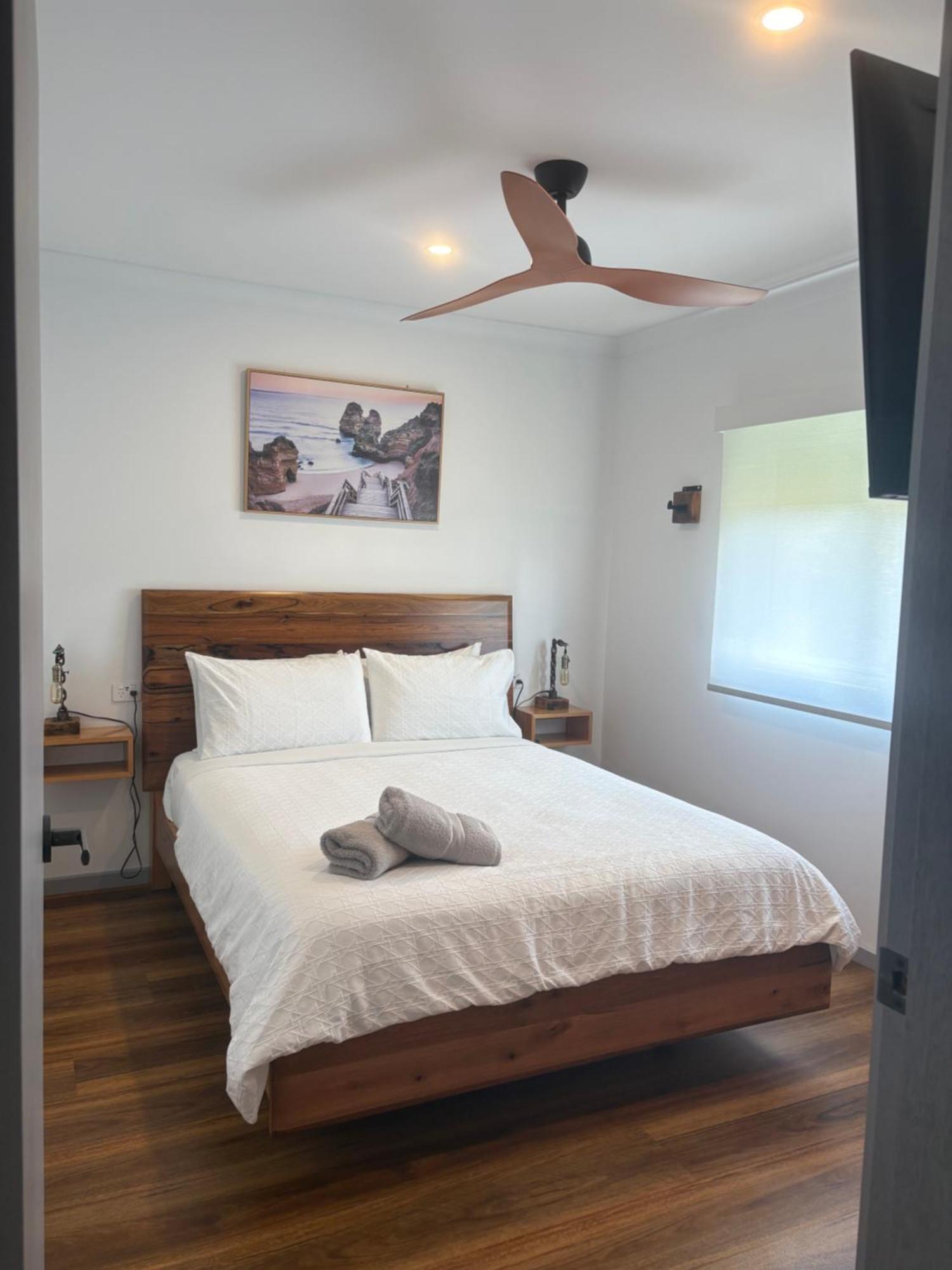 Luxury Holiday Unit 8Min Walk To Town Center With Boat Parking Mallacoota Εξωτερικό φωτογραφία